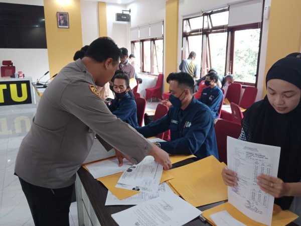 Polres Batu Melalui Bag SDM, Melaksanakan Pendataan Administrasi Tenaga Non ASN