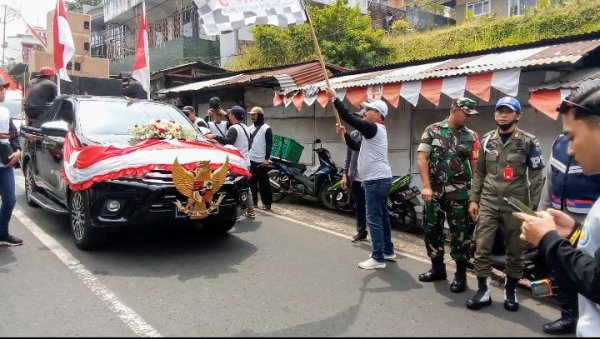 Peringati HUT RI ke-78, Warga Masyarakat Desa Punten Gelar Karnaval Diikuti 1000 Peserta