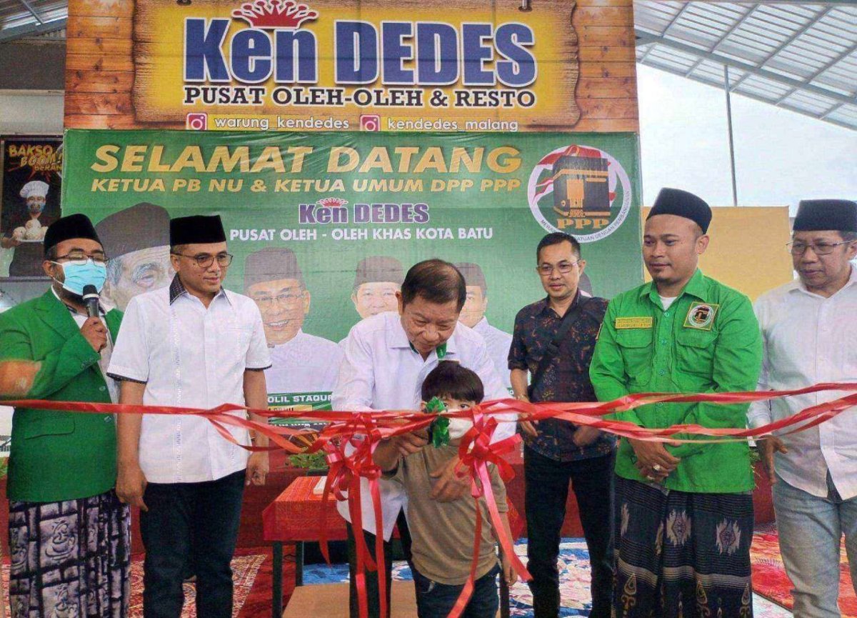 Resmikan Kendedes Oleh-Oleh dan Resto Kota Batu, Menteri Bappenas RI: Saya Bangga Punya Kader yang Peduli dengan UMKM