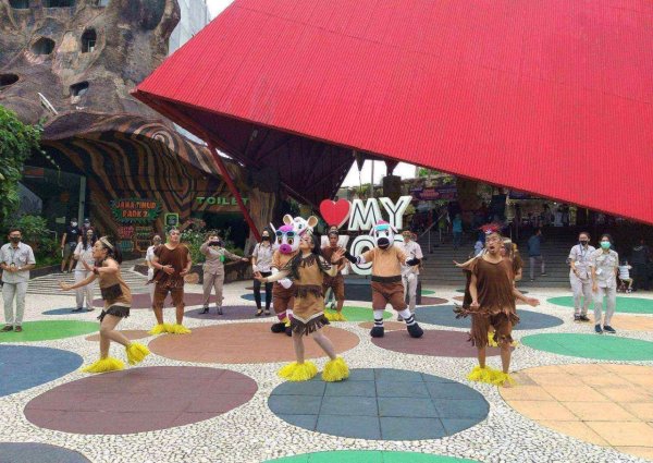 Meriah! Batu Secret Zoo Jatim Park 2, Rayakan Hari Lemur Sedunia