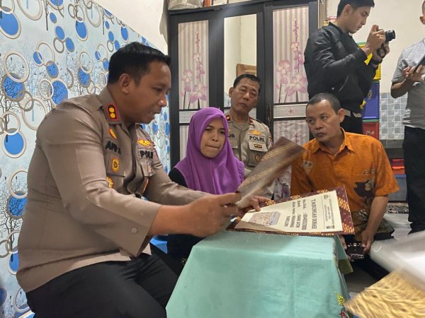 Program Donasi Makota Sigap, Polresta Malang Kota Sekolahkan Farellino Hingga SMA