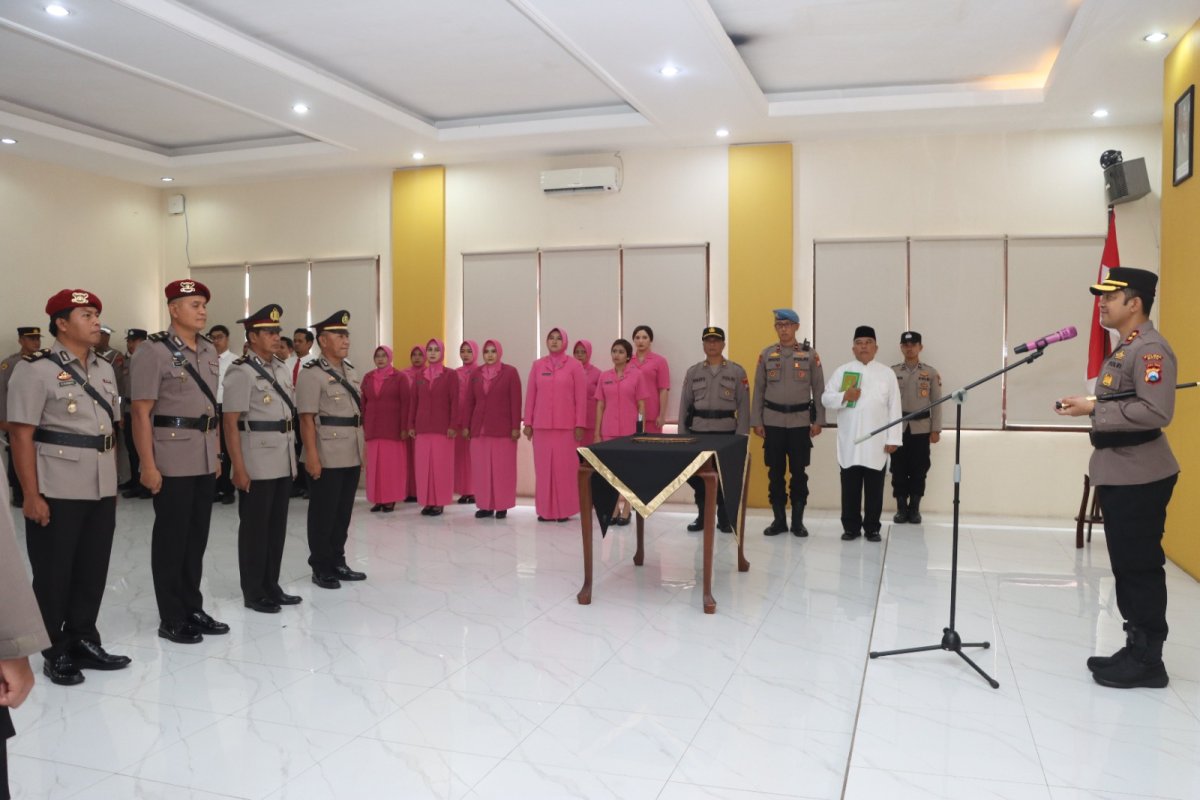 Kapolres Batu, AKBP Andi Pimpin Sertijab Kasat Reskrim dan Kasat Binmas, Pesan Layani Masyarakat dengan Baik