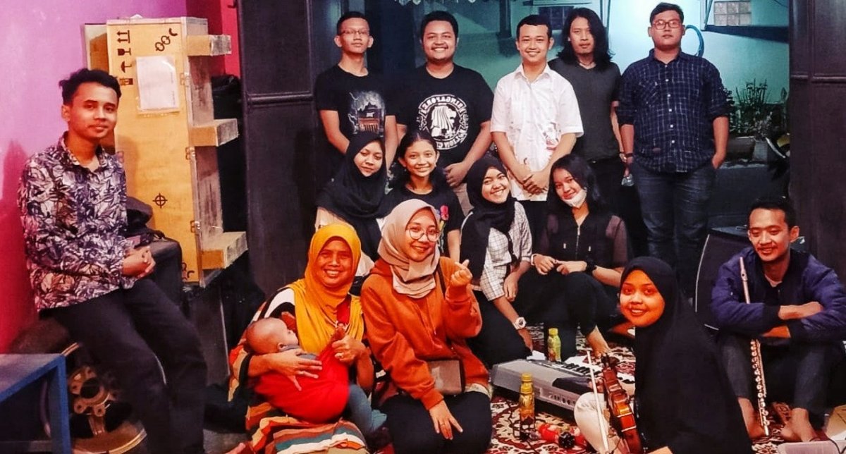Dhanar Safitri, Gandeng Millenial Cintai Musik Keroncong
