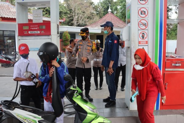 Gerak Cepat, Kapolres Batu AKBP Oskar Lakukan Pengecekan Stok BBM di SPBU Dadaprejo