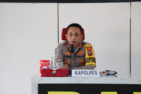 Kapolres Batu Beri Arahan Peserta Pelatihan Pra Operasi Zebra Semeru 2021