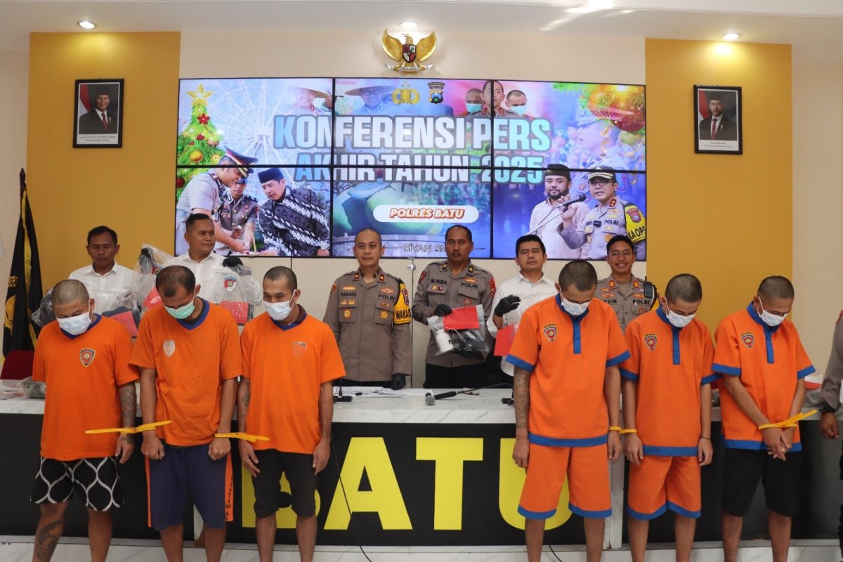 Polres Batu Gelar Rilis Akhir Tahun, Capaian Hasil Operasi Kepolisian 2025