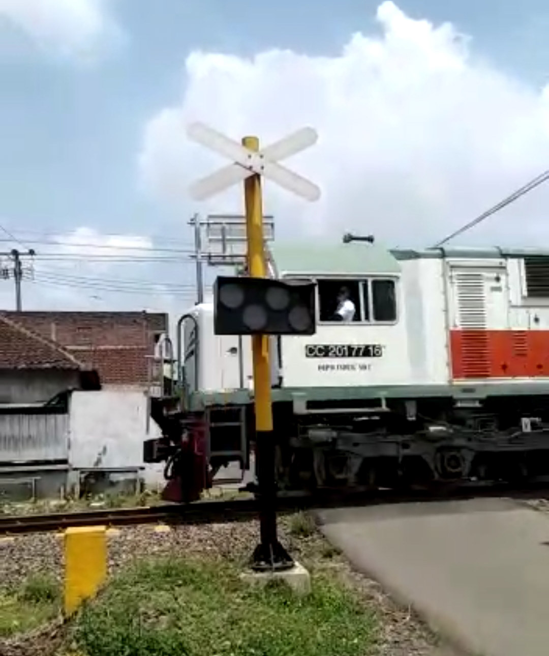 Warga Keluhkan EWS KA di Morotanjek Singosari, Tidak Berfungsi