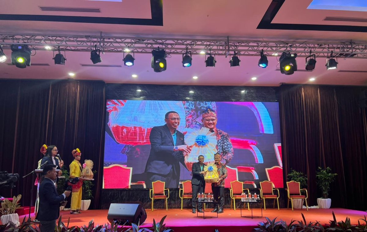 Pj. Wali Kota Batu Aries Promosikan Potensi Pariwisata Kota Batu, di TPO Regional Meeting 2024 Malaysia