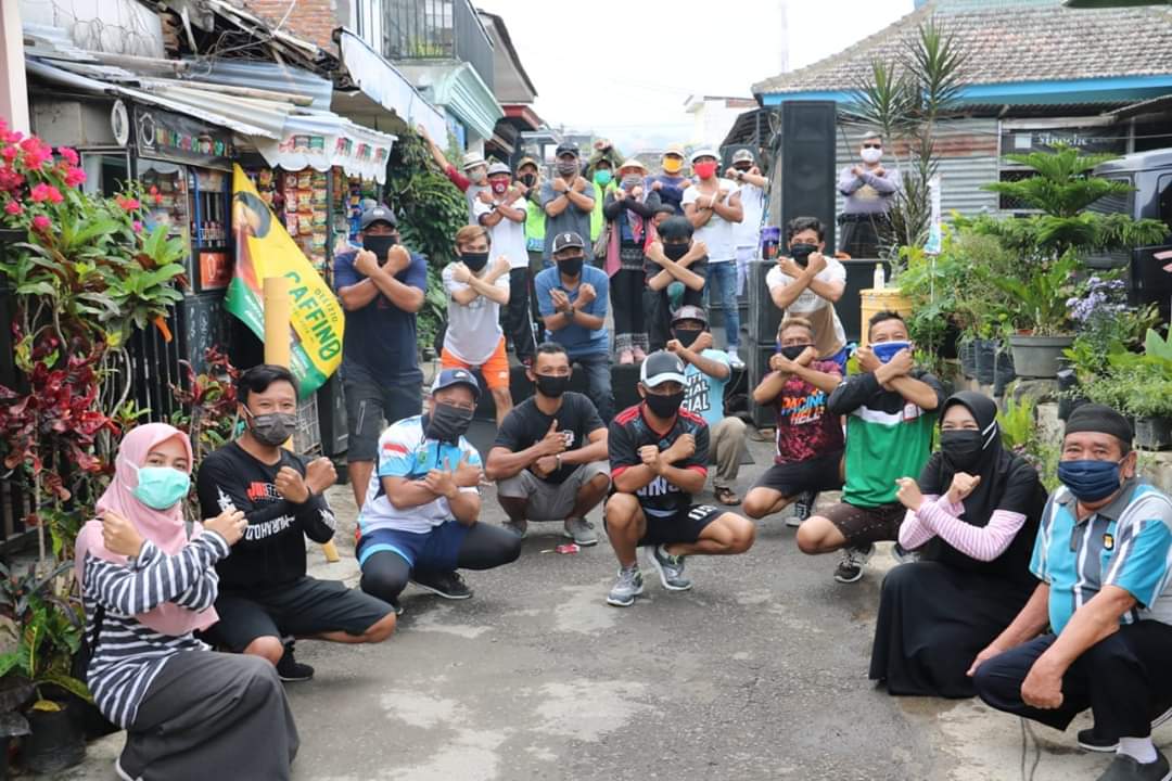Warga RW 5, Desa Giripurno Kota Batu Gelar “Nguyu Bareng”