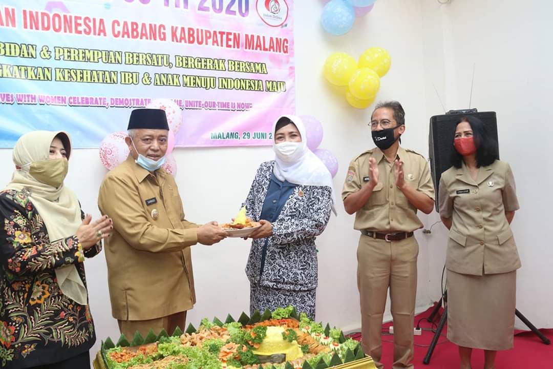 Bupati Malang Sanusi, Hadiri HUT Ikatan Bidan Indonesia ke-69