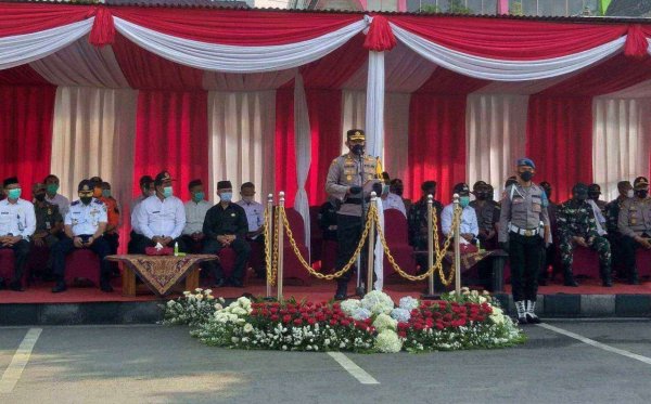 Kapolres Batu, Pimpin Apel Gelar Pasukan Operasi Ketupat Semeru 2021