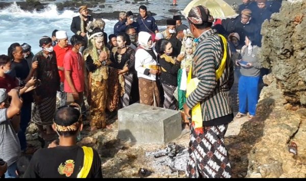 Tradisi Labuhan, PD Jasa Yasa Harap Wisata Pantai Hidup Kembali