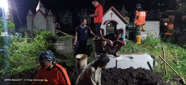Pasien Covid Meninggal, Dimakamkan di TPU Sukun Kota Malang