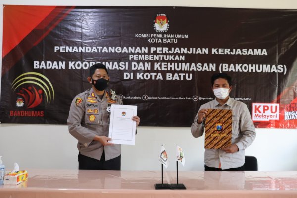 Bentuk Bakohumas, Polres Batu Sinergi Dengan KPU Sepakat Tangkal Informasi “HOAX”