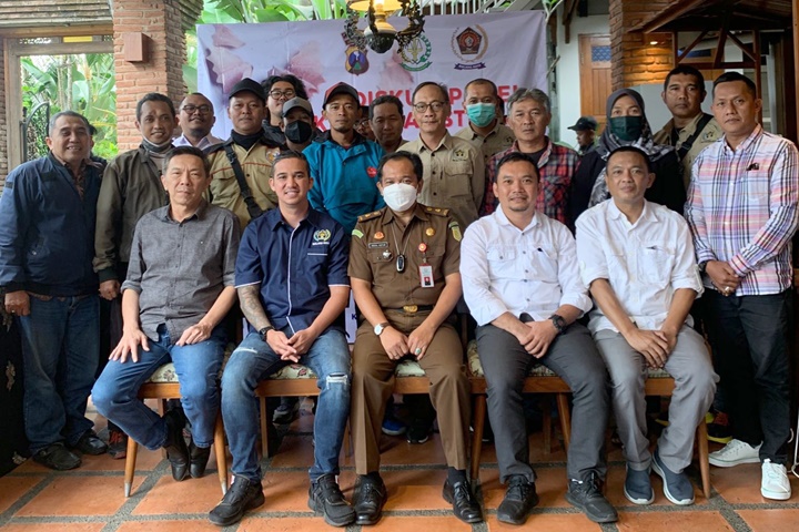 PWI Malang Raya Gelar Diskusi Panel Kejurnalistikan