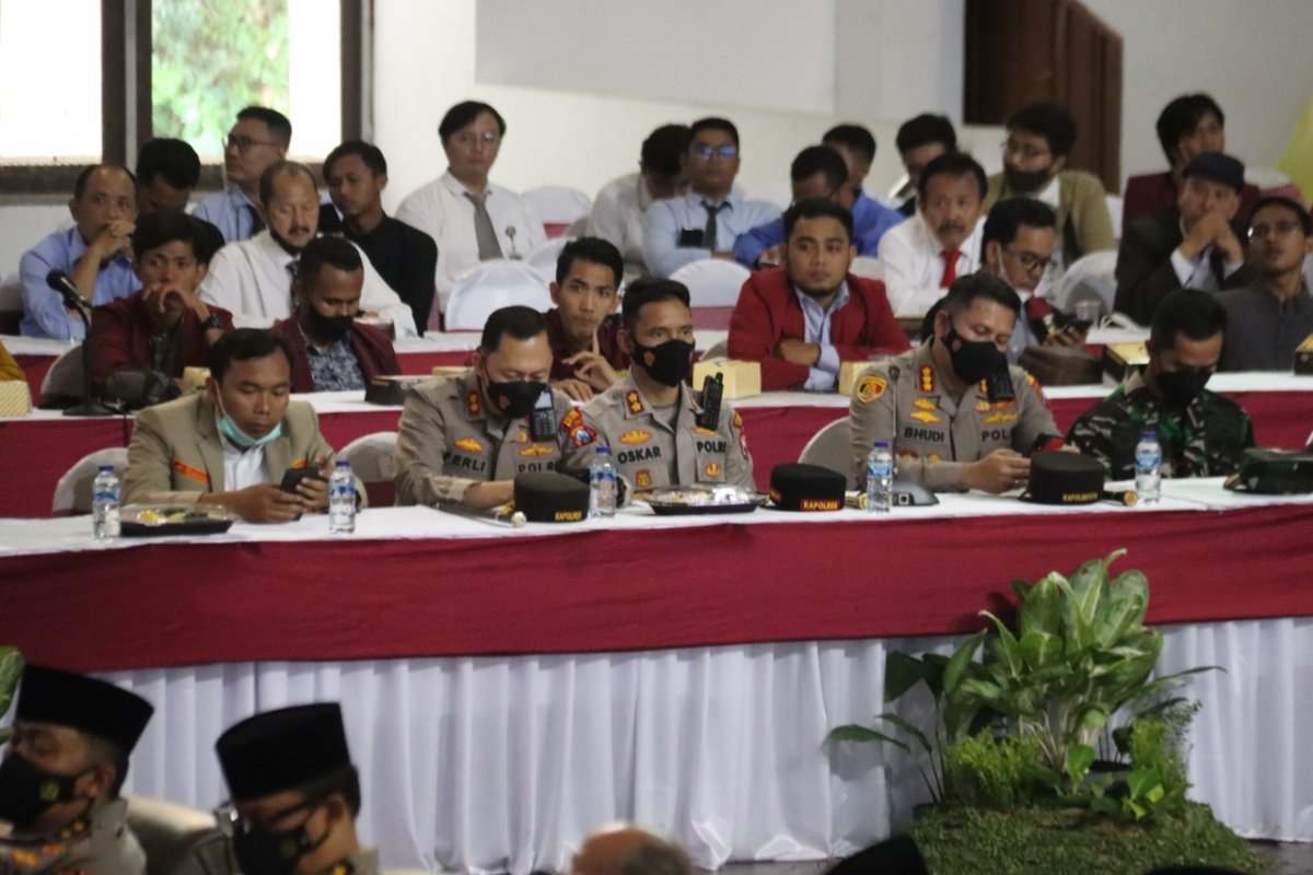 Konsolidasi Kebangsaan, Kapolres Batu AKBP Oskar Sambut Kedatangan Kapolri di Dome UMM