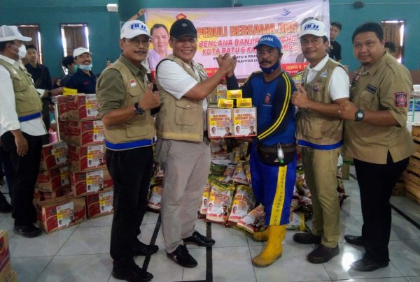 Gandeng PT. DLU, DPD Partai Gerindra Jatim Berikan Bantuan untuk Korban Bencana Alam di Kota Batu