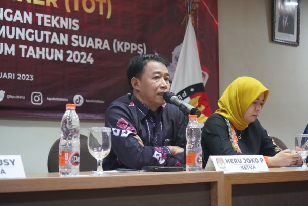 Matangkan Persiapan Bimtek Bagi KPPS, KPU Kota Batu Gelar Training Of Trainers