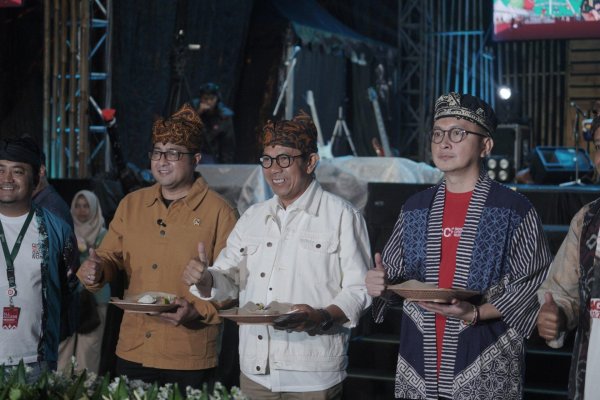 Produk Lokal Fest #7 Egalitarian dan Festival Pangan B2SA Jajanan Lokal, Meriahkan ICCF 2025 Nusantaraya