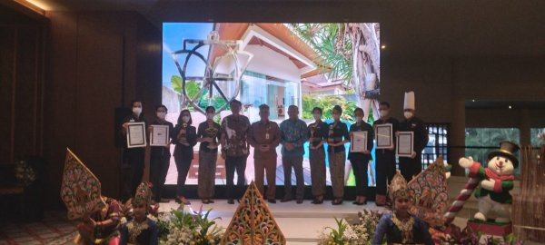 Konsistensi Singhasari Resort Batu Junjung Kultur Indonesia, Luncurkan Logo dan Lobby Lounge Baru