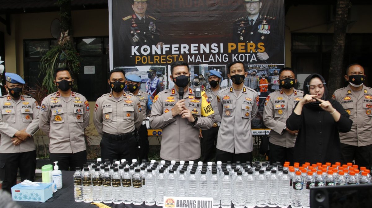 Polresta Malang Kota Ungkap Kasus Peredaran Miras Ilegal, Jenis Arak Bali