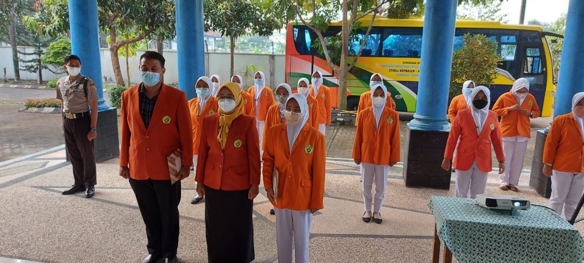 Mahasiswa dan Dosen STIKes Kepanjen, Mengikuti Program Kampus Mengajar Kemendikbud RI
