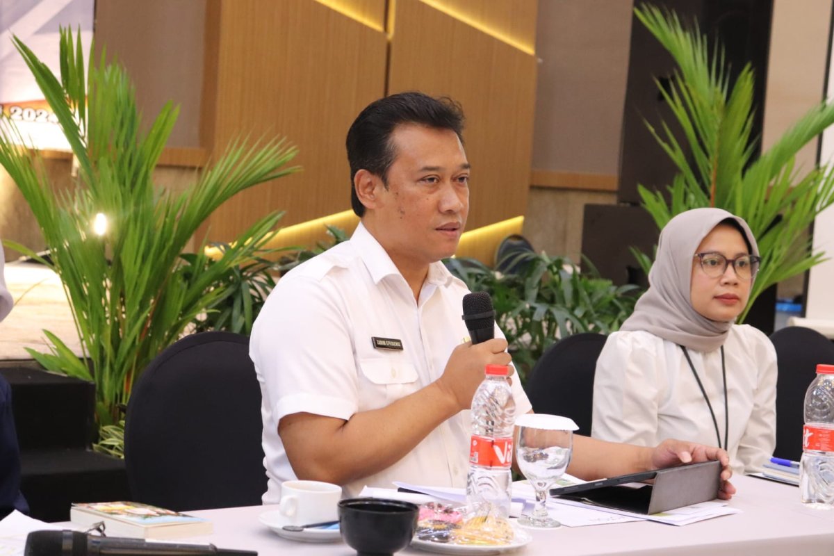 Perkuat Sinergi TPID, Sekda Pemkot Batu Drs. Zadiem Buka Rakor HLM Bahas Stabilitas Harga Bahan Pangan