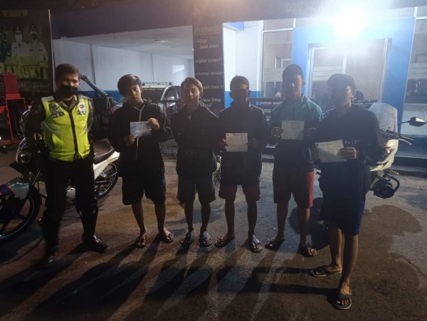 Resahkan Masyarakat, Satlantas Polres Batu Tindak Tegas Gerombolan Pelaku Balap Liar