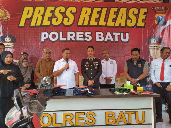 Press Release Kasus Penganiayaan Siswa SMPN Meninggal Dunia, Pj. Wali Kota Batu Aries: Kita Serahkan Kepolisian Secara Tuntas