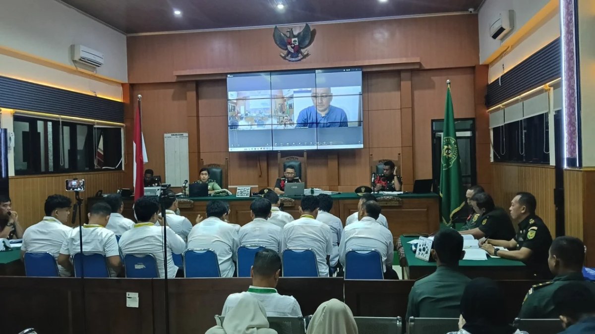 Sidang Pelaku Penembakan 3 Anggota Polri saat Gerebek Judi Sabung Ayam di Lampung, Tangis Keluarga Pecah