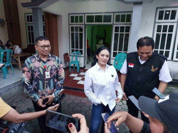 Bersama Anggota DPR RI Kris Dayanti, BPOM Gelar Sosialisasi Obat dan Makanan