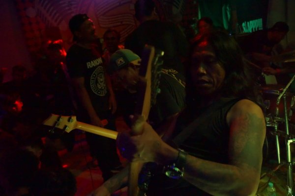 Promosikan Kota Batu Melalui Konser Musik Punk, Mustakim Frontman Moral Marit: Kami Juga Berdayakan Punkers Sebagai Karyawan Berlian KTV