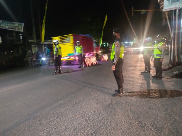 Satlantas Polres Batu Laksanakan Pengaman Pembacaan Maulid Tahlil dan Tauziah