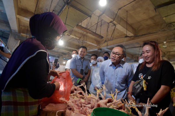 Kerja Cepat Pantau Pasar, Mendag RI Zulhas: Kita Ingin Pedagang dan Pembeli  Bahagia 