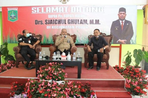 Pjs. Bupati Malang Drs. Sjaichul Ghulam Kunjungi Tiga Kecamatan