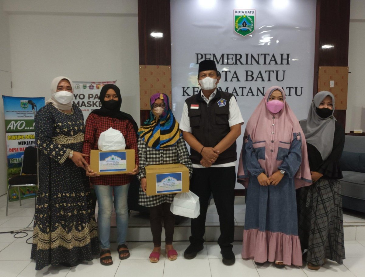 Berikan Santunan Kepada 250 Anak Yatim dan Janda Dhuafa, Camat Batu: Wujud Bentuk Kepedulian Kami
