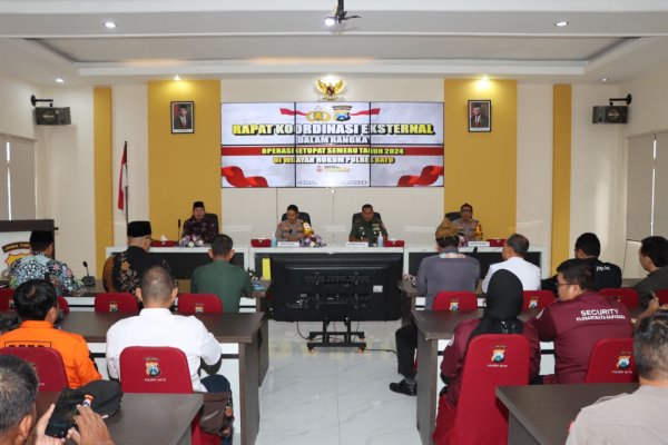 Amankan Idul Fitri 1445 Hijriah, Kapolres Batu AKBP Oskar Pimpin Rakor Eksternal Operasi Ketupat Semeru 2024