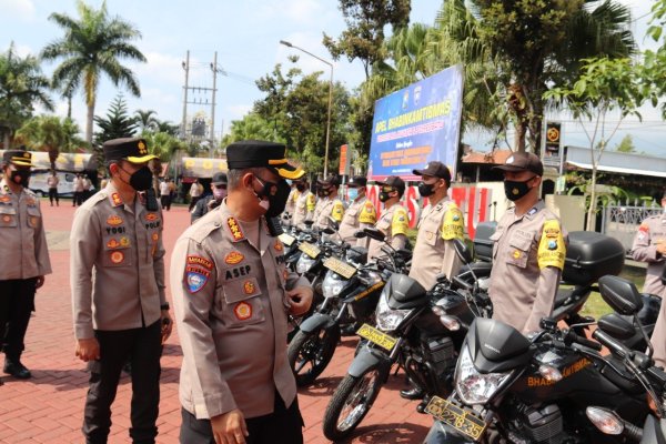 Optimalisasi Tugas, Dirbinmas Polda Jatim Berikan Arahan Kepada Bhabinkamtibmas