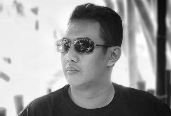 Pembubaran Organisasi Advokat Bukan Peradi, Tidak Perlu Proses Pengadilan