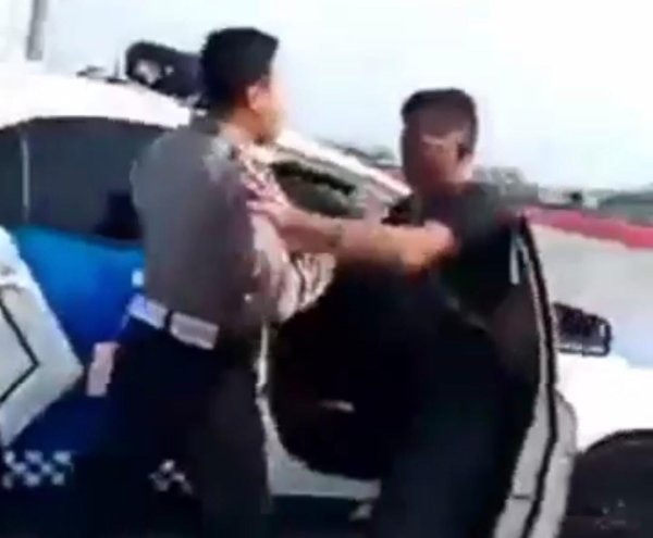 Soal Anggota PJR Bersitegang dengan Pengendara Pajero Viral di Medsos, Polda Jatim Berikan Klarifikasi