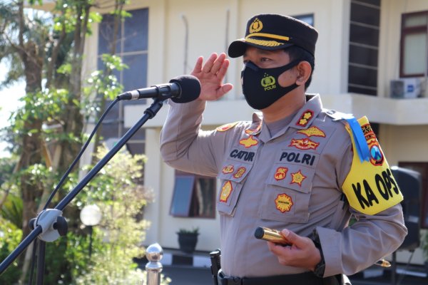 Kapolres Batu, Pimpin Apel Gelar Pasukan Operasi Keselamatan Semeru 2021