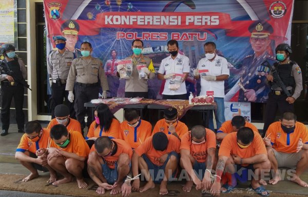 Polres Batu Tangkap 12 Pengedar dan Pemakai Narkoba