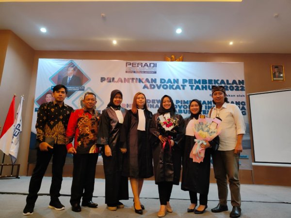 Tiga Srikandi Resmi Dilantik, Ketua LBH Malang Andi Rachmanto, S.H: Junjung Tinggi Integritas Profesi