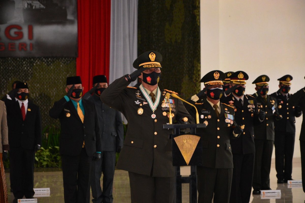 Pangdivif 2 Kostrad, Ikuti Upacara Virtual Peringatan HUT ke-75 TNI