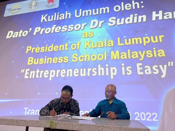 Kuliah Umum Bersama Presiden Kuala Lumpur Malaysia, SPI Kota Batu Juga Mou Kerjasama