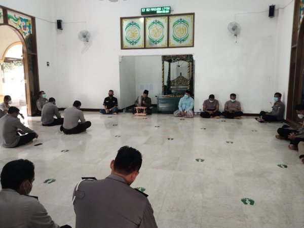 Polres Batu Melalui Bagian SDM, Gelar Pembinaan Rohani dan Mental