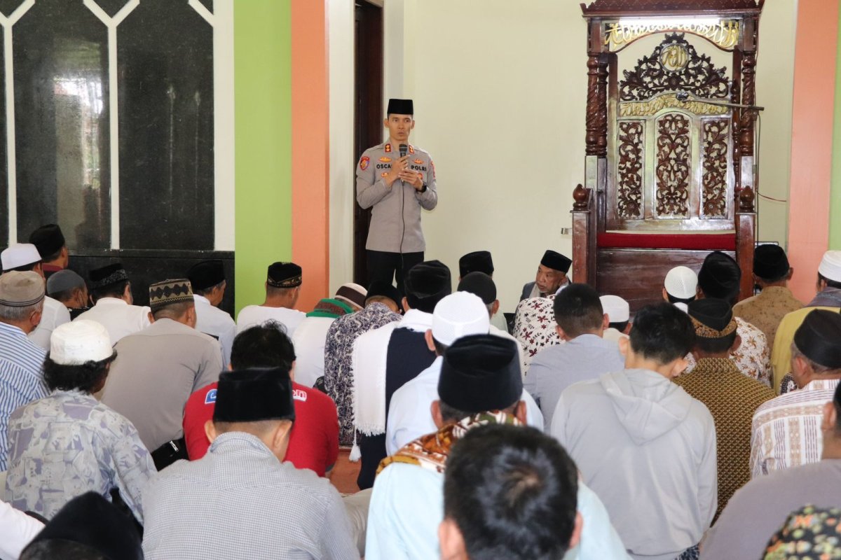 Berikan Ceramah, Kapolres Batu AKBP Oskar Ajak Masyarakat Jaga Kamtibmas