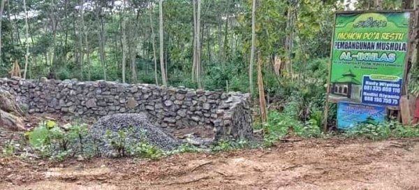 Memprihatinkan, Mushola di DonomulyoPembangunannya Butuh Uluran Tangan