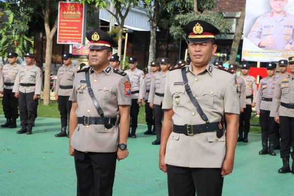 Kapolres Batu, AKBP Andi Yudha Pranata Pimpin Sertijab Kapolsek Pujon, Terus Tingkatkan Kinerja
