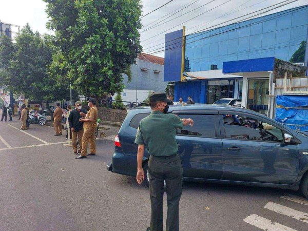 Demi Kondusifitas, Forkopimda Kota Batu Gelar Operasi Yustisi Administrasi Kependudukan
